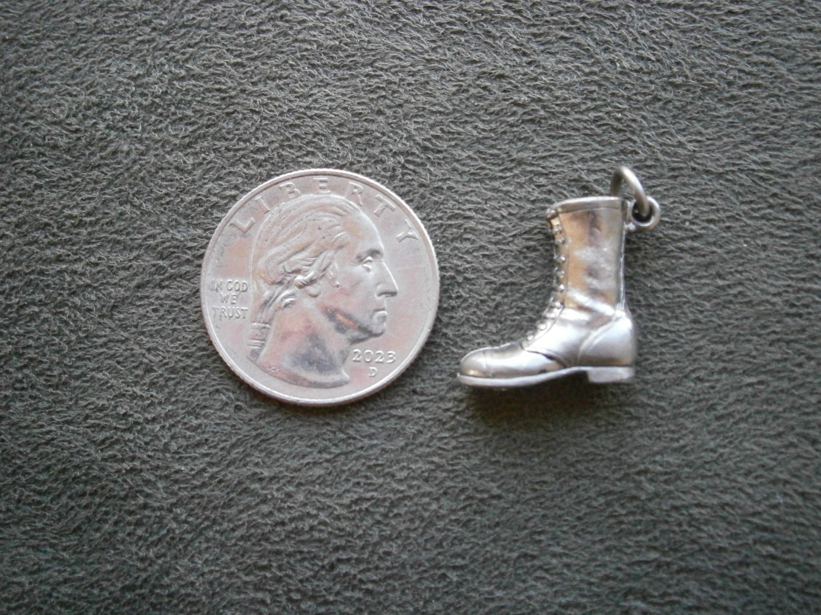Army Paratrooper Jump Boot Vintage Crest Craft Silvertone Charm Pendant 4.9g