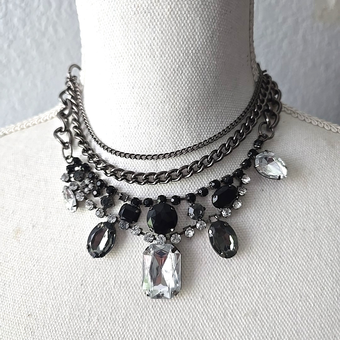 Retro Style Acrylic Rhinestones Bohemian Gothic Chains Choker Necklace 18″L