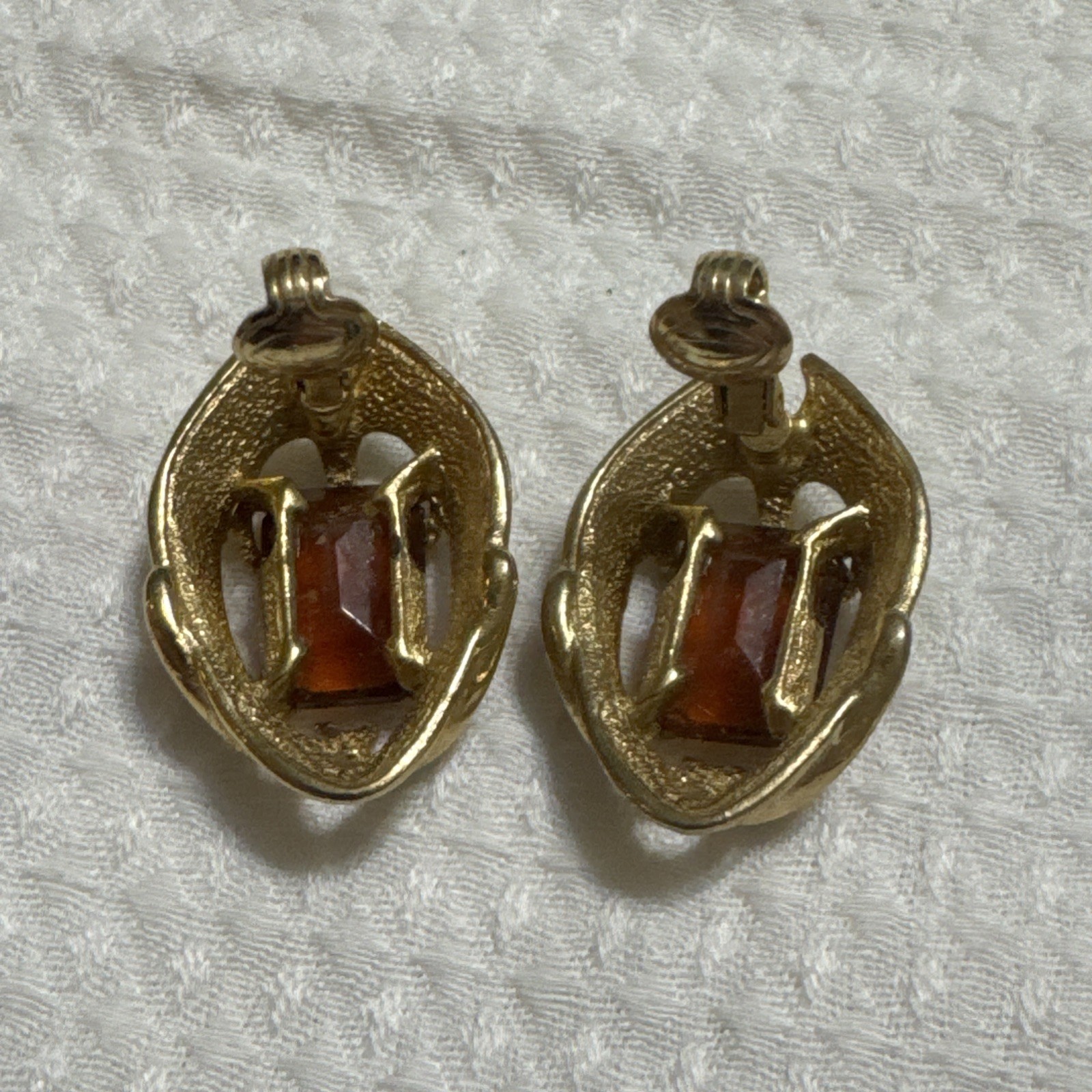 Sarah Coventry Tortoise Color Golden Rope Clip On Earrings USA Seller VTG