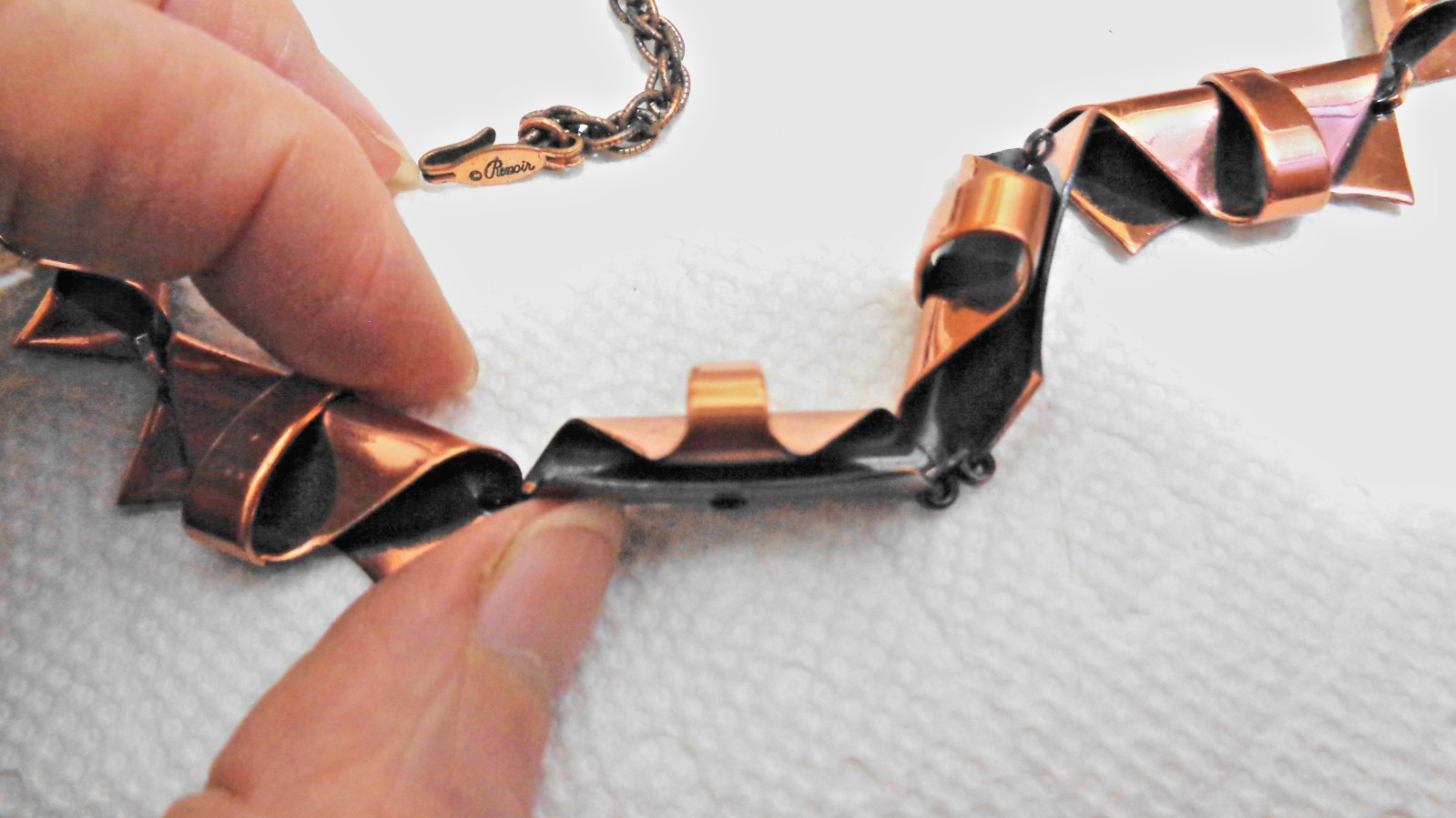 21 inch (adj) Vintage Solid Copper Renoir Folded Triangle Necklace 5/8″ 63.8 gm