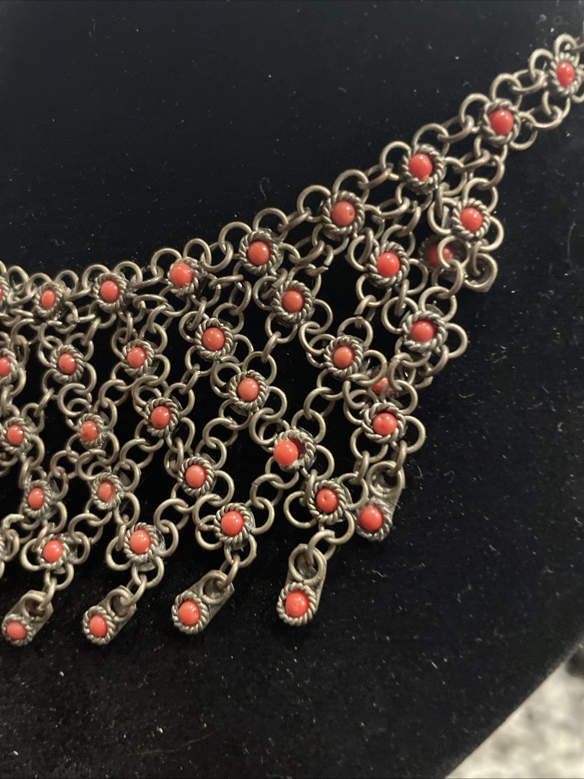 Vintage Chain Link Beaded Collar Necklace 16” With Clasp