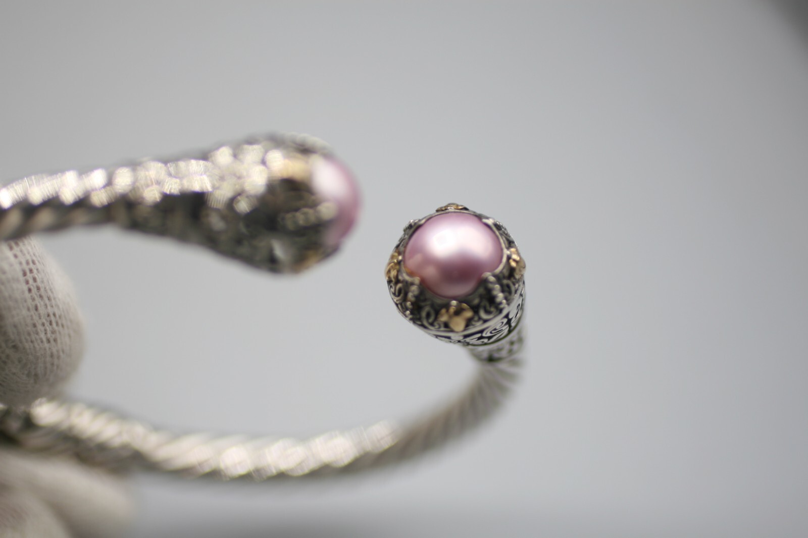 ROBERT MANSE STERLING SILVER 18K GOLD INDONESIA PINK PEARL CUFF BRACELET P4