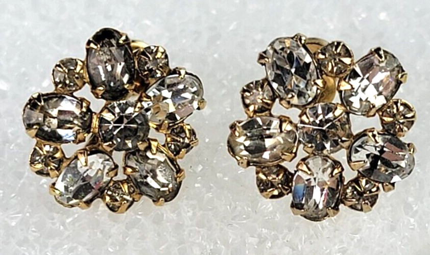 Vintage Rhinestone Flower Screw Back Stud Earrings Gold Plated 15mm Phyllis