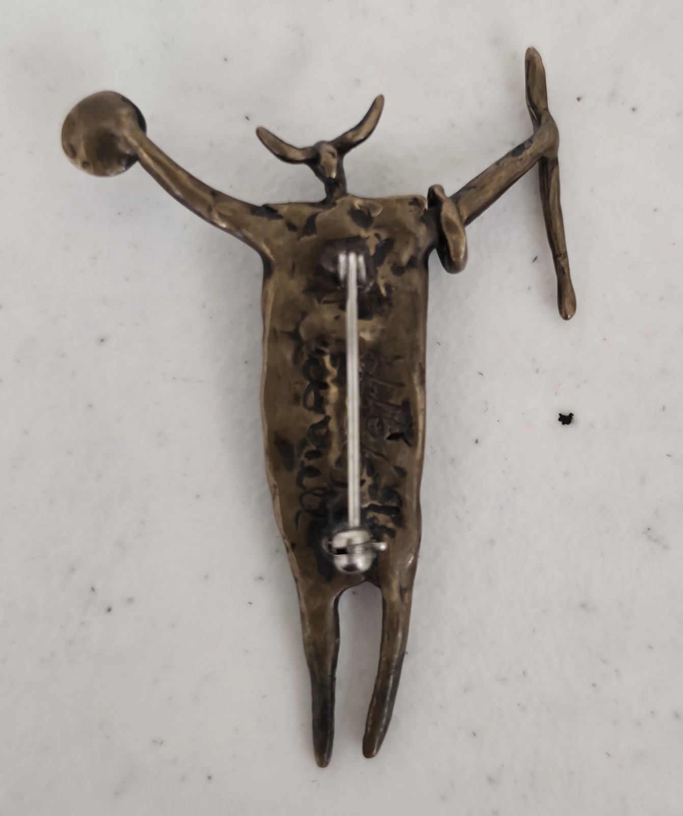 Bill Worrell Signed 2.5″ Shaman #116 Brooch Pin Patinaed Bronze 1996
