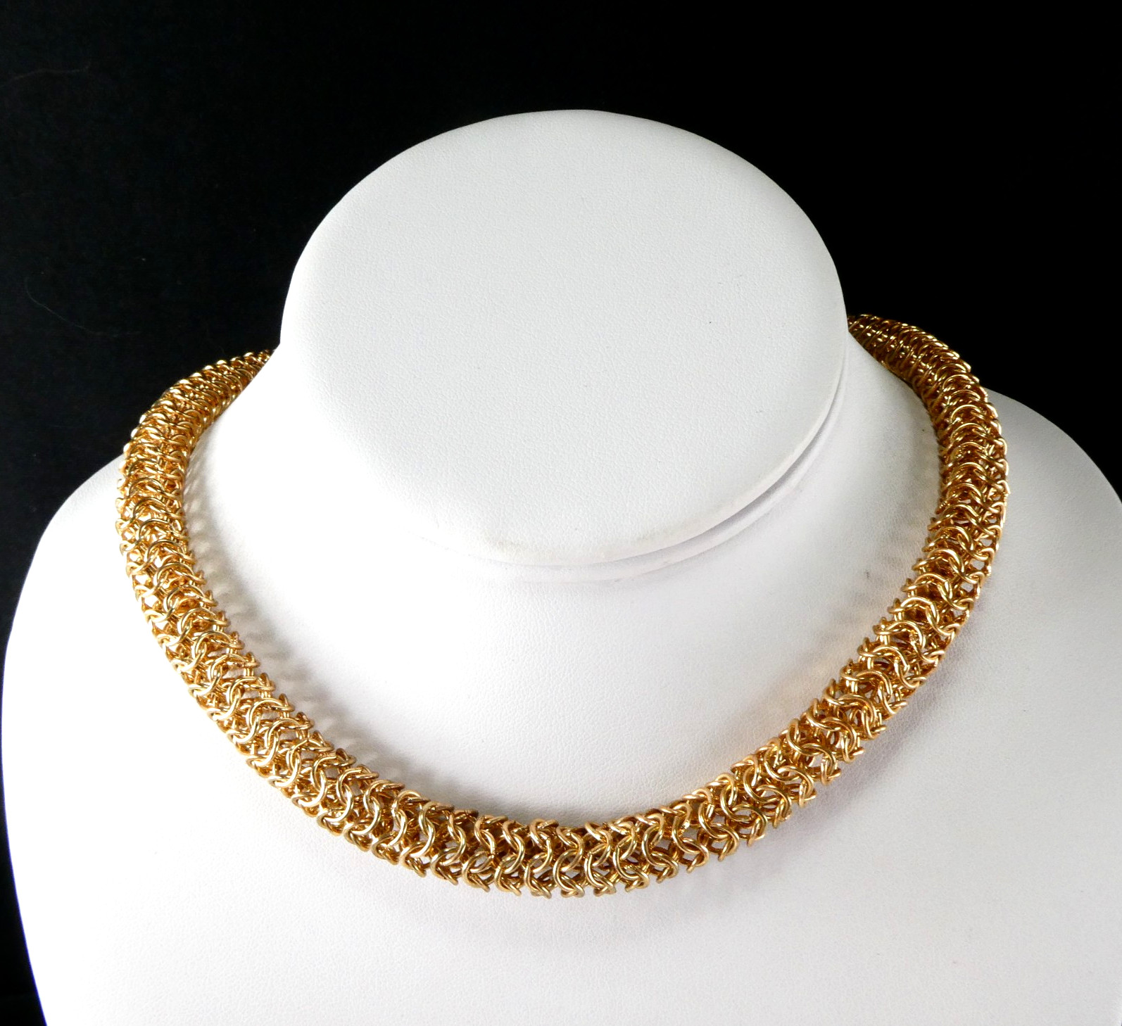 Nicole Miller Chainmail Necklace Gold Tone Thick 21″ Length