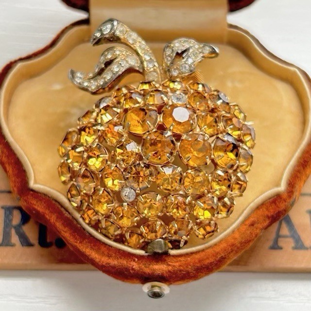 VTG EISENBERG Brooch Amber Clear Color Stone Golden Apple Old Hollywood Jewelry