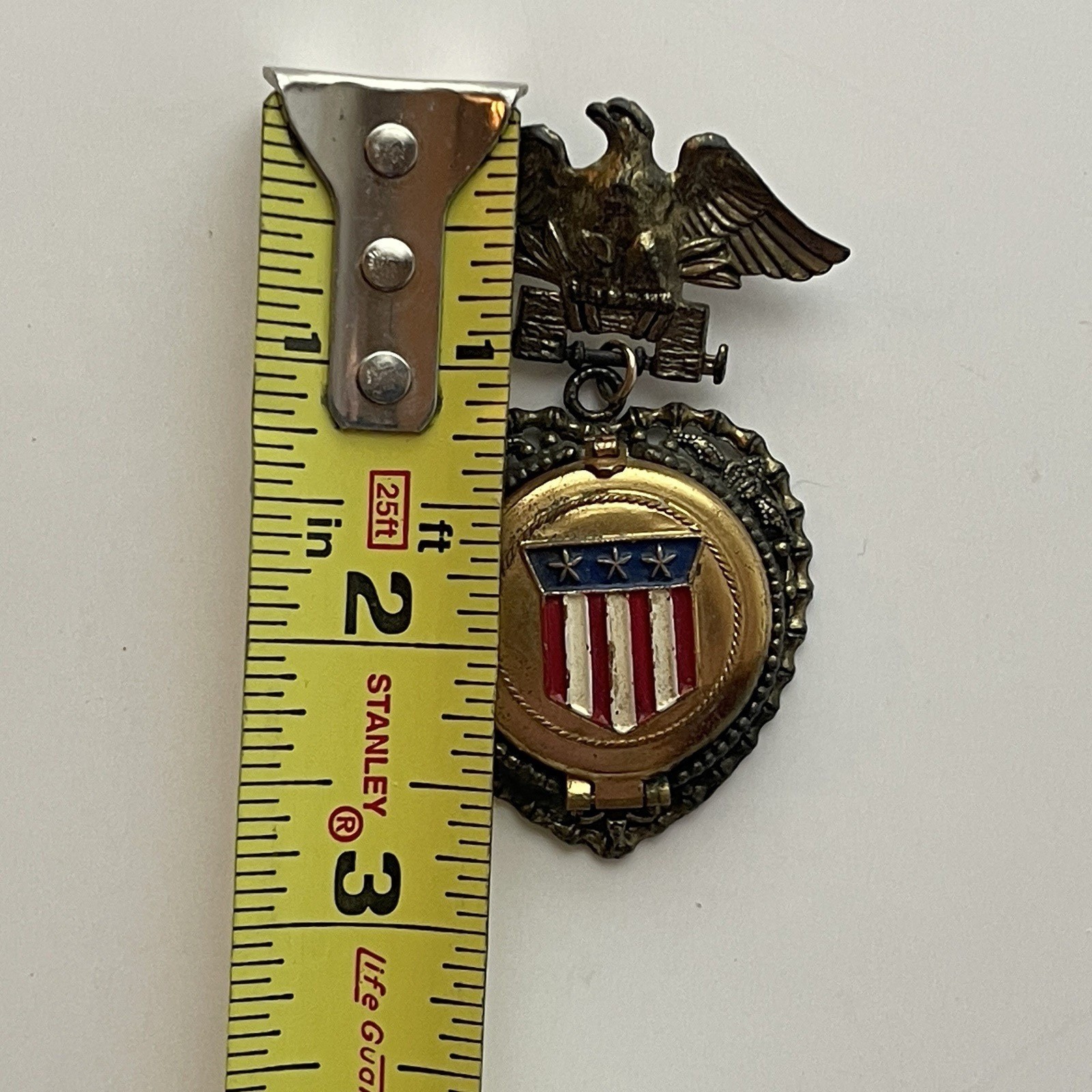 Locket Eagle Military Four Photo Brooch Pin Folding Military Themed Vintage