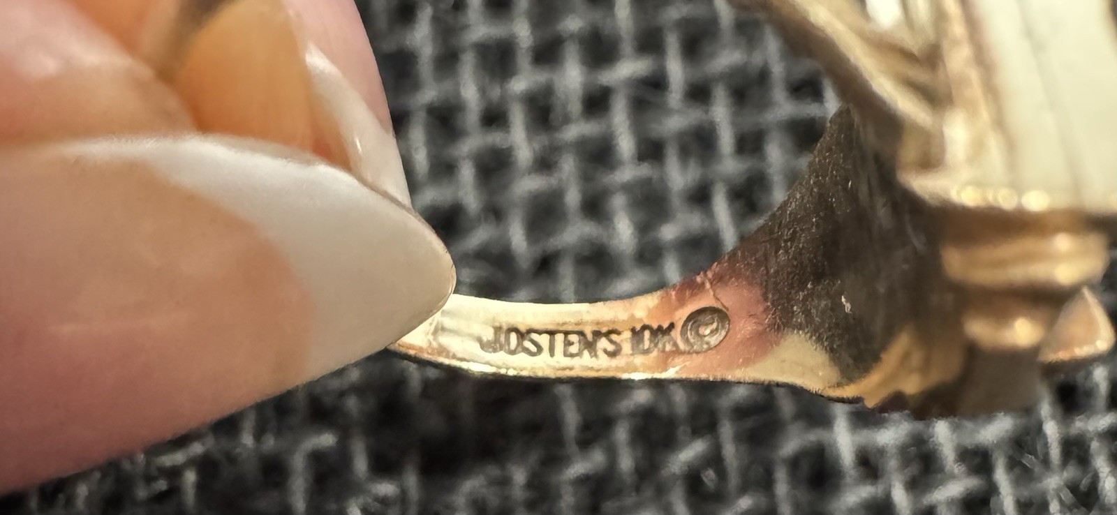 Vintage 1983 Josten’s Classic Mother Of Pearl 10k Yellow Gold Class Ring 6.5 EUC