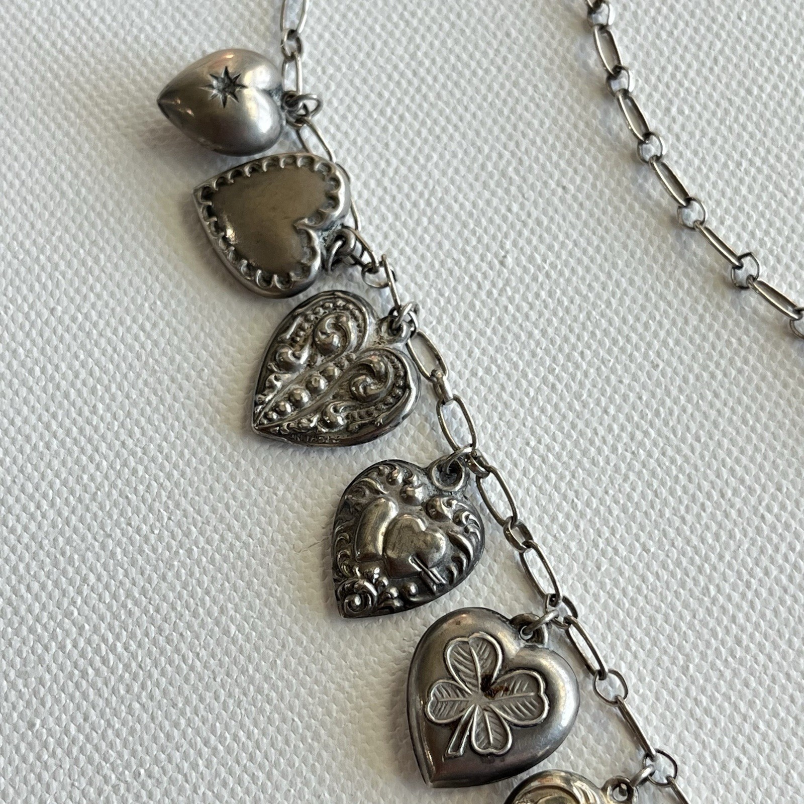Vintage WW2 Puffy Hearts Necklace Forget Me Not GREAT SEAL Patriotic Military