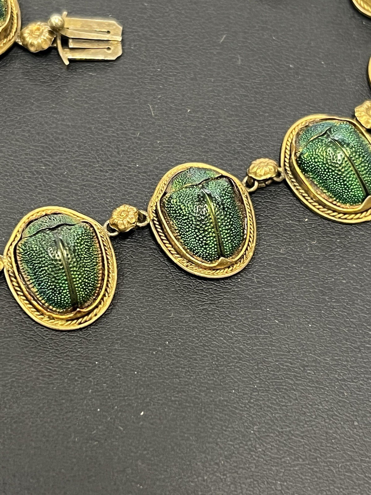 VICTORIAN EGYPTIAN REVIVAL SCARAB BEETLE NECKLACE – GILDED SILVER – 22″ L
