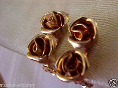 1940-50s GOLD TONE METAL LEWIS SEGAL CALIFORNIA CLIP EARRINGS