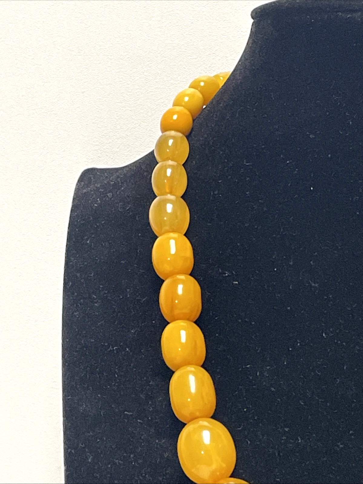 Vintage Butterscotch Amber Bakelite Bead Necklace 20″ Graduated 59g