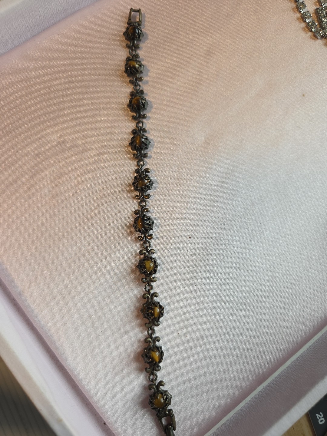 Vintage 7.5 Inch Bracelet
