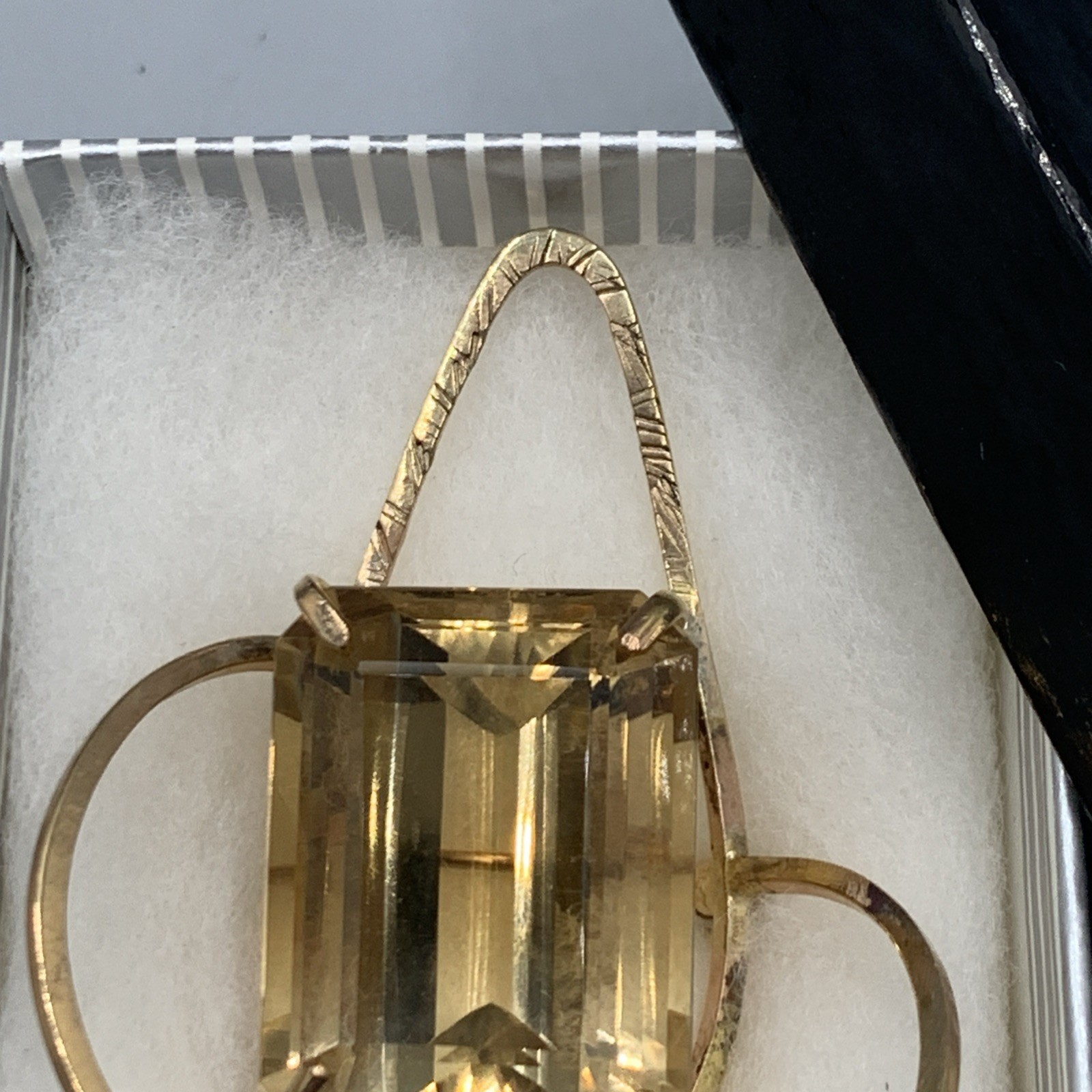 Vtg Handcrafted JM 14k And Emerald Cut Citrine Pendant/Pin. 2”H, 1.5”W, 15g