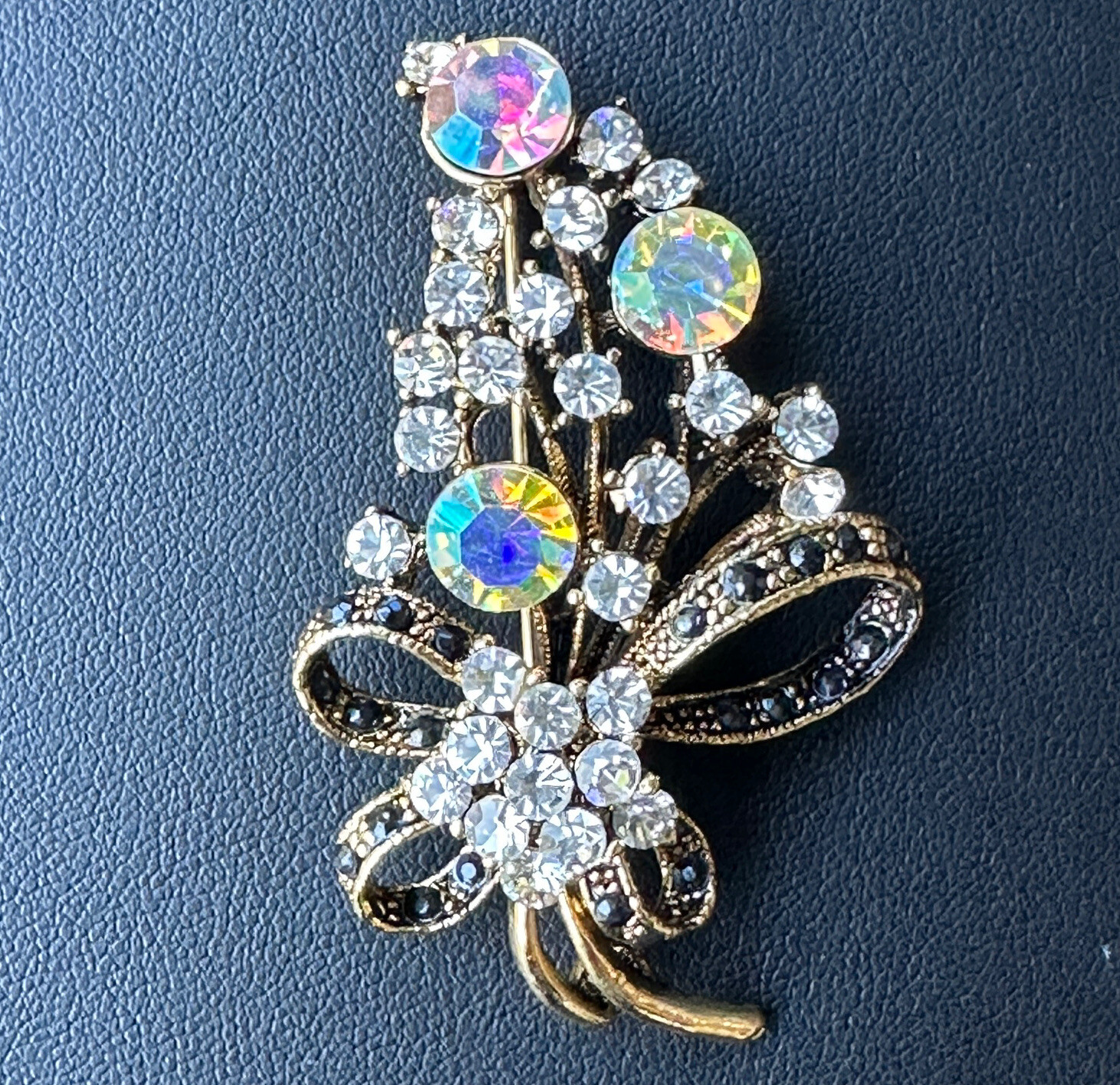 Artisan MCM Brooch Pin 2.25 Inch Flower Bouquet Ribbon Black AB Rhinestones Gold