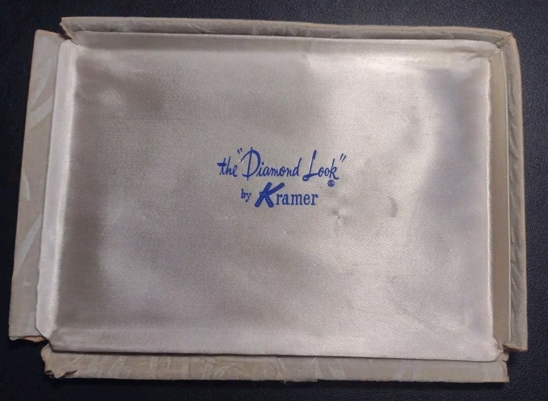 “Diamond Look” Necklace by KRAMER