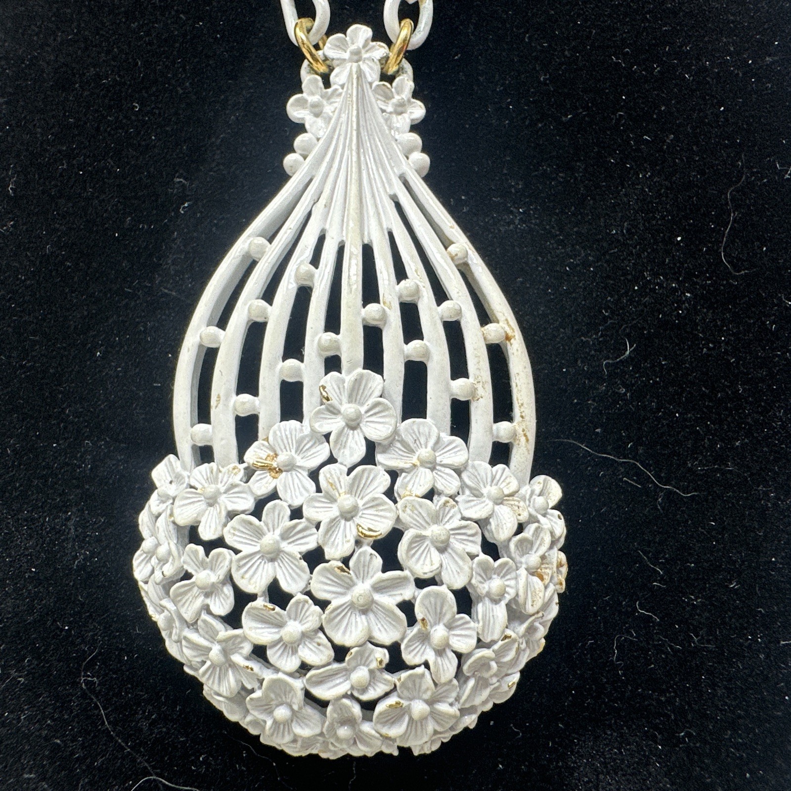 Vintage MONET white Enamel basket of flowers pendant, 26” Long Chain MCM