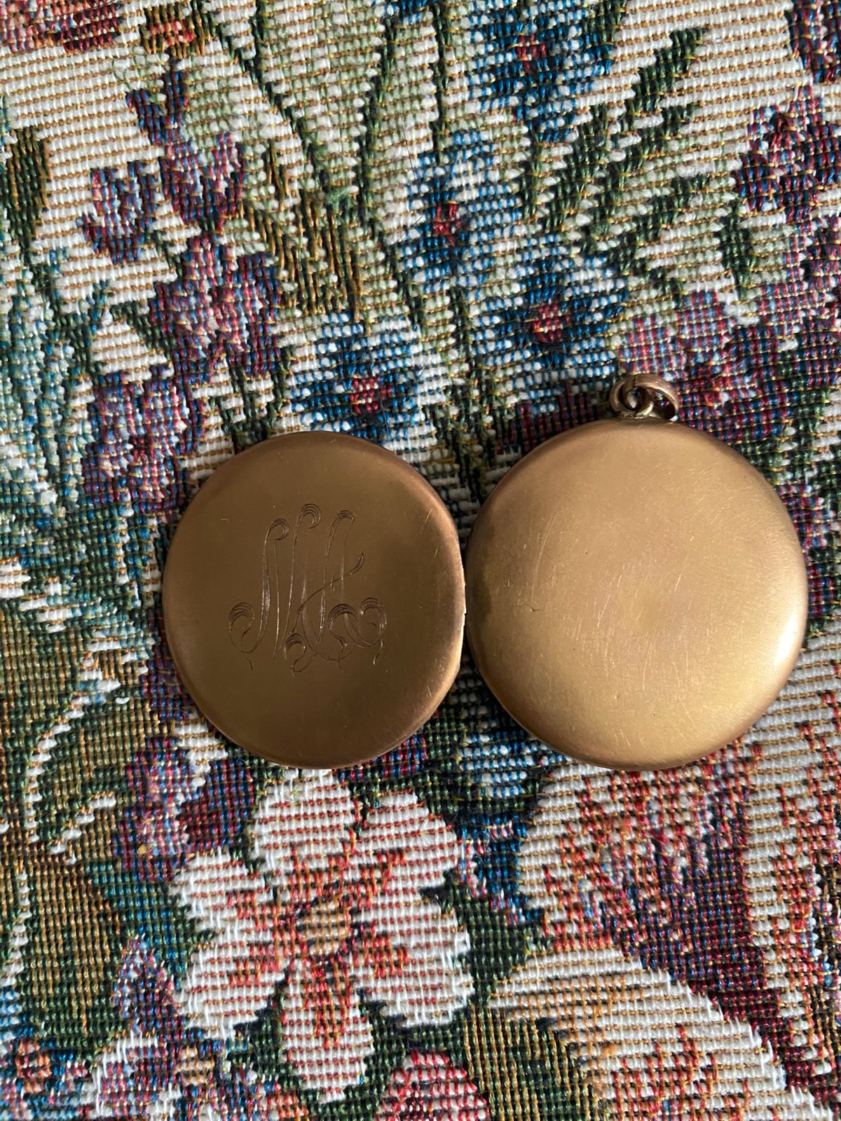 Antique Gold Tone Round Locket with Enrgraved Initial and Portrait of a Man