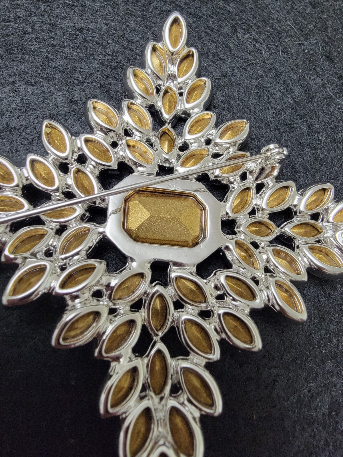 VTG 1960s Kenneth Jay Lane Oval Stamp Crystal Cruciform Brooch Jackie Kennedy