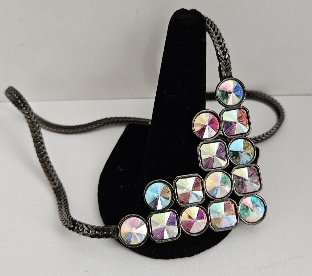 VINTAGE YSL YVES SAINT LAURENT AURORA BOREALIS V NECKLACE Great Condition!!
