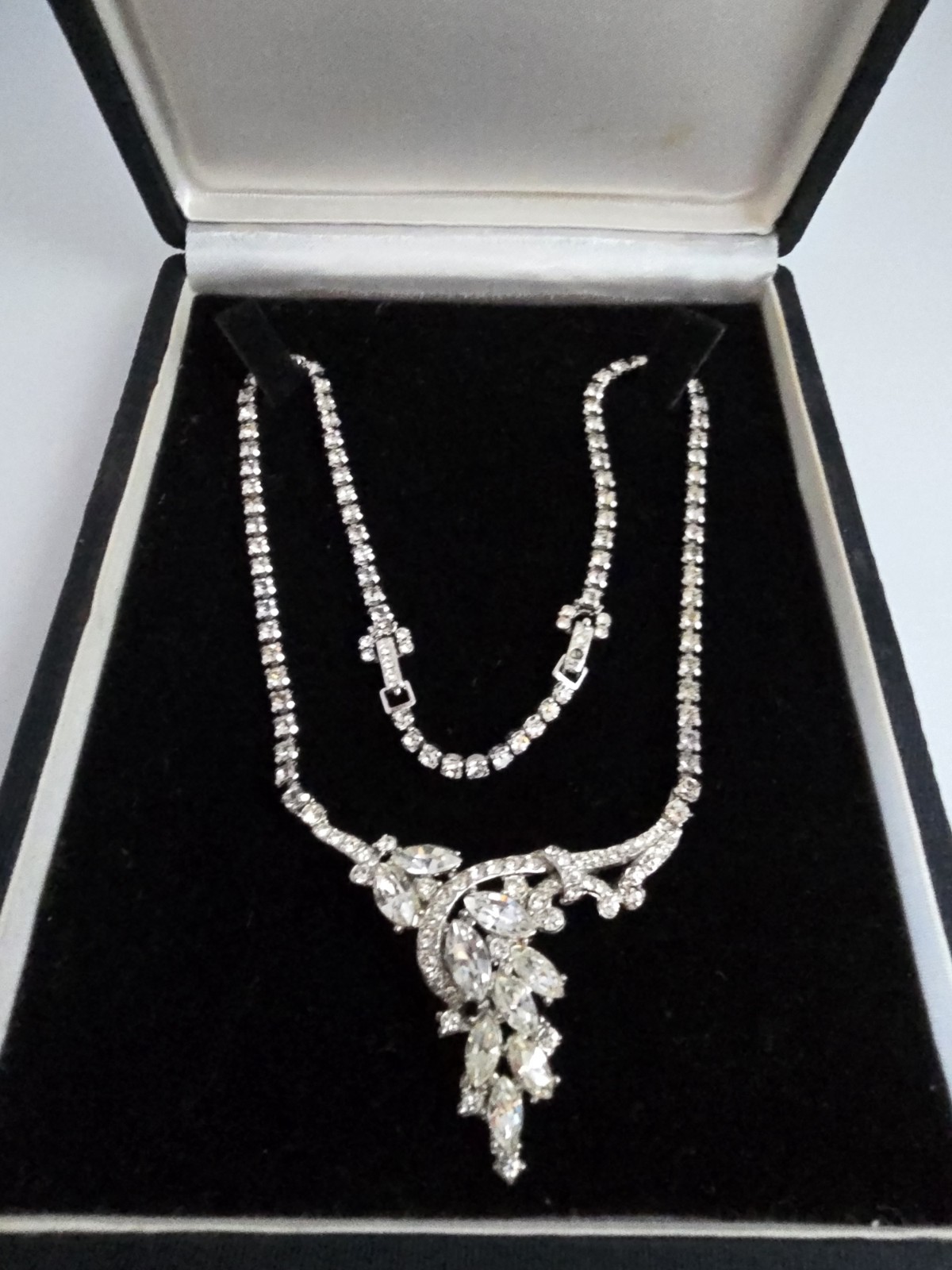 VTG KRAMER STATEMENT MARQUISE CRYSTALS NECKLACE CHOKER☆BRIDAL/ANNIVERSARY☆EC☆17″