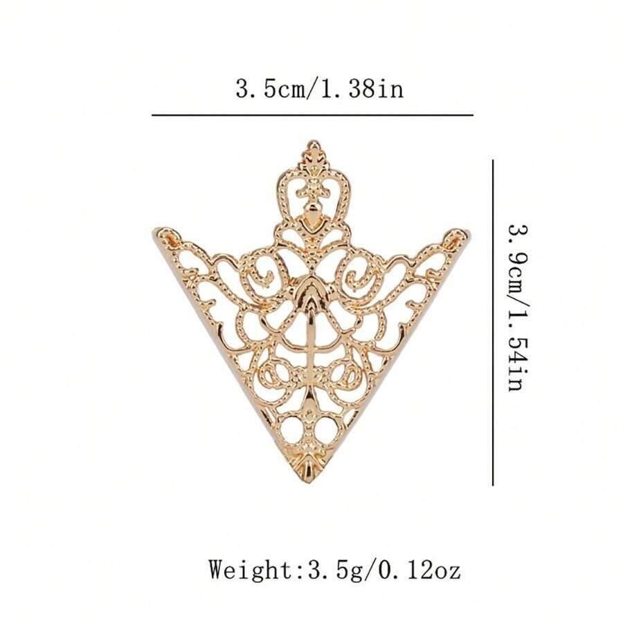 Vintage Brooch Pin Triangle Hollow Out Unisex Lapel Pin For Shirt Collar Decor