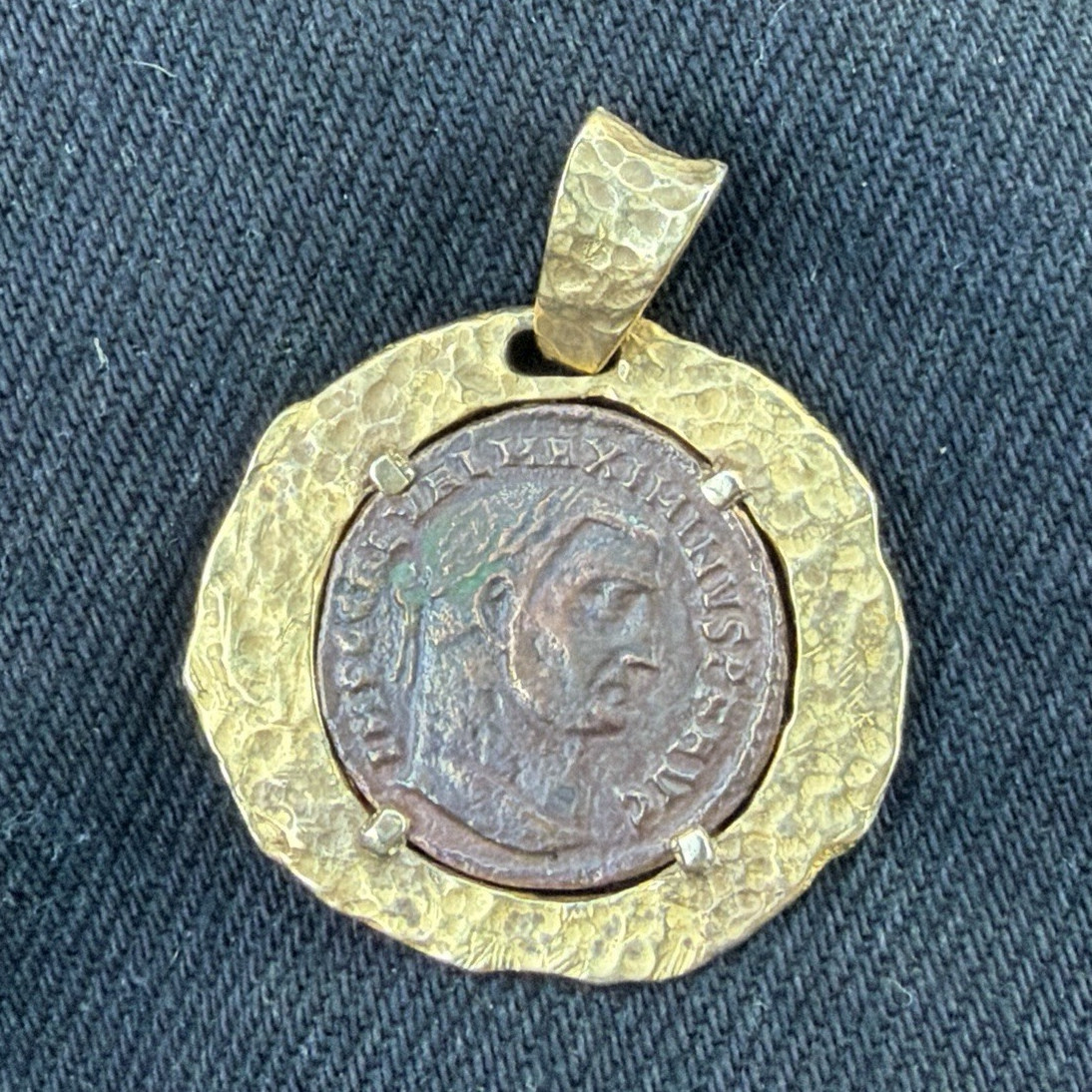 Coin Pendant Round Metal Bezel Setting Gold/Brown Unisex No Stone
