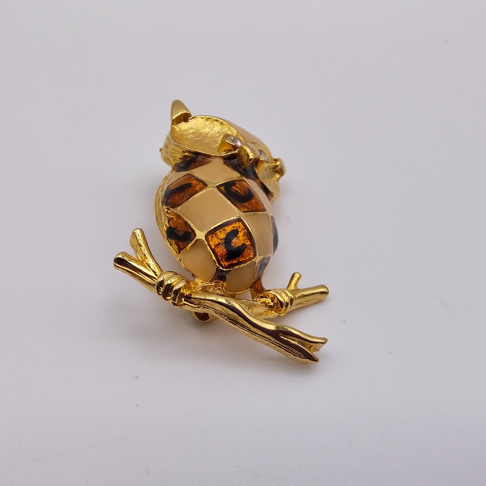 Vintage Owl Brooch Gold Tone Brown Tan Harlequin Enamel Rhinestone Eyes Retro