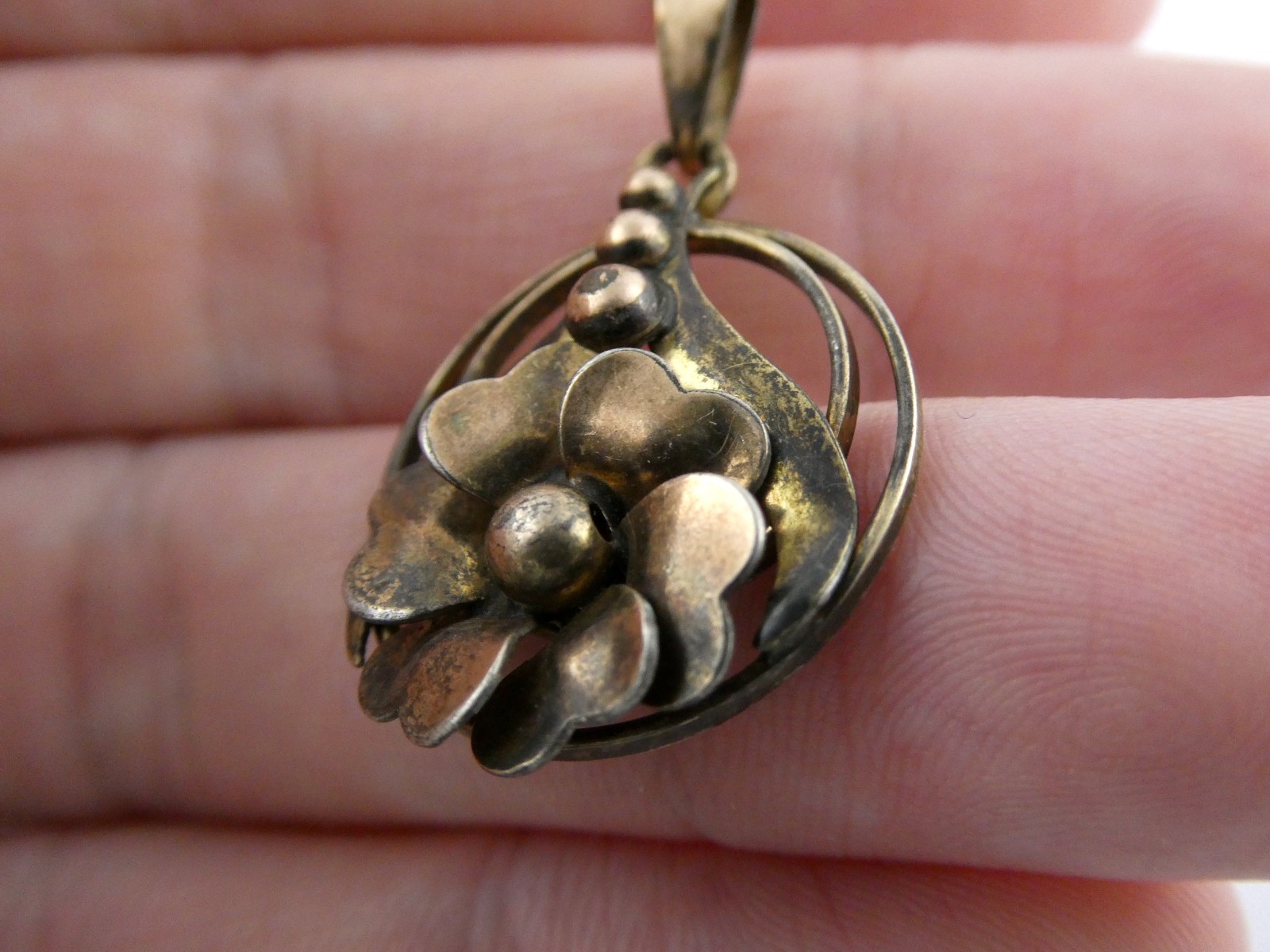Vintage 1/20th 12k Gold Fill on Sterling Silver Flower Pendant 2.7g 1.25 Inches