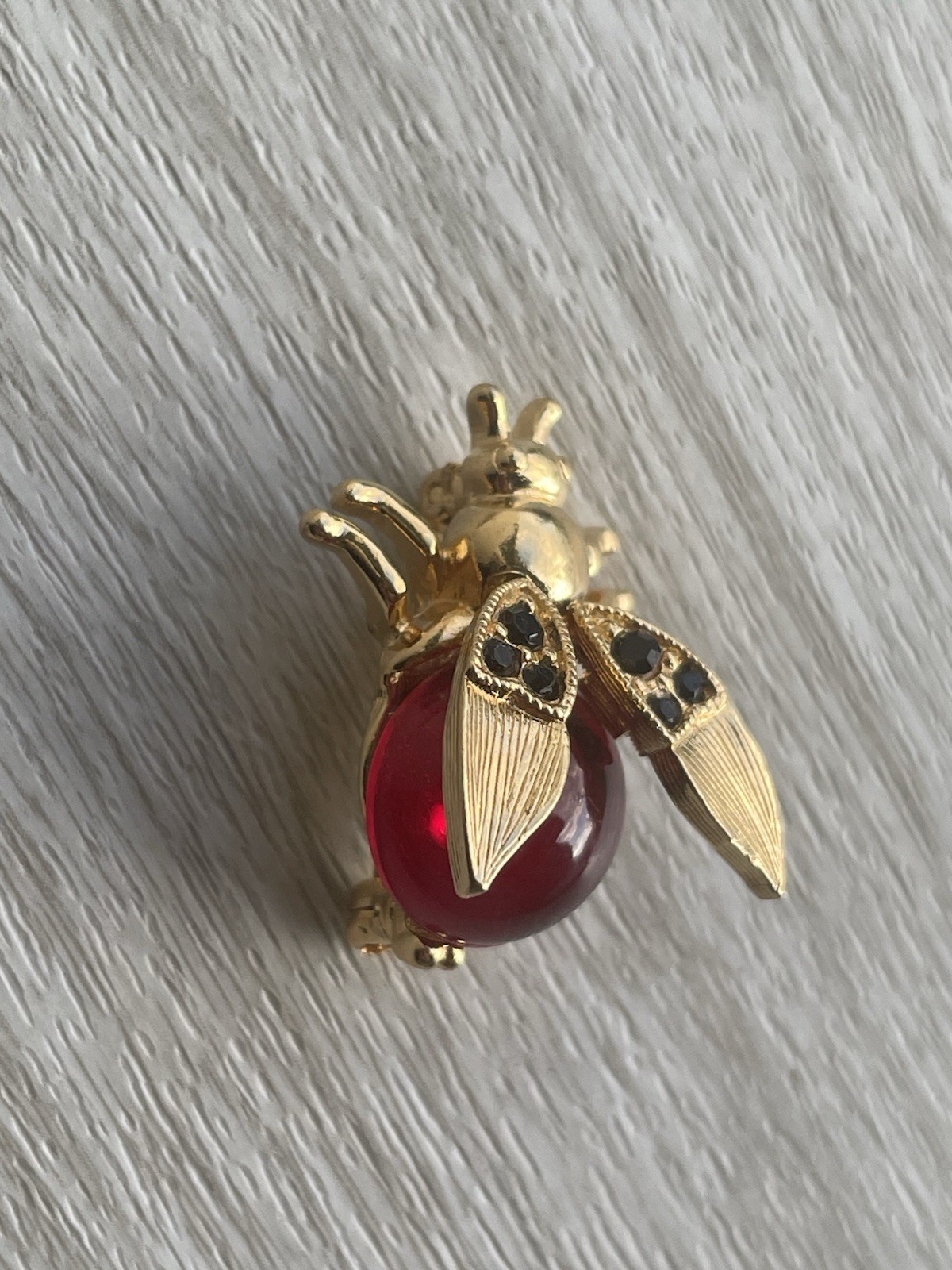 VTG Trifari Red Jelly Belly Trembler Wings Black Rhinestone Bug Bee Pin Brooch