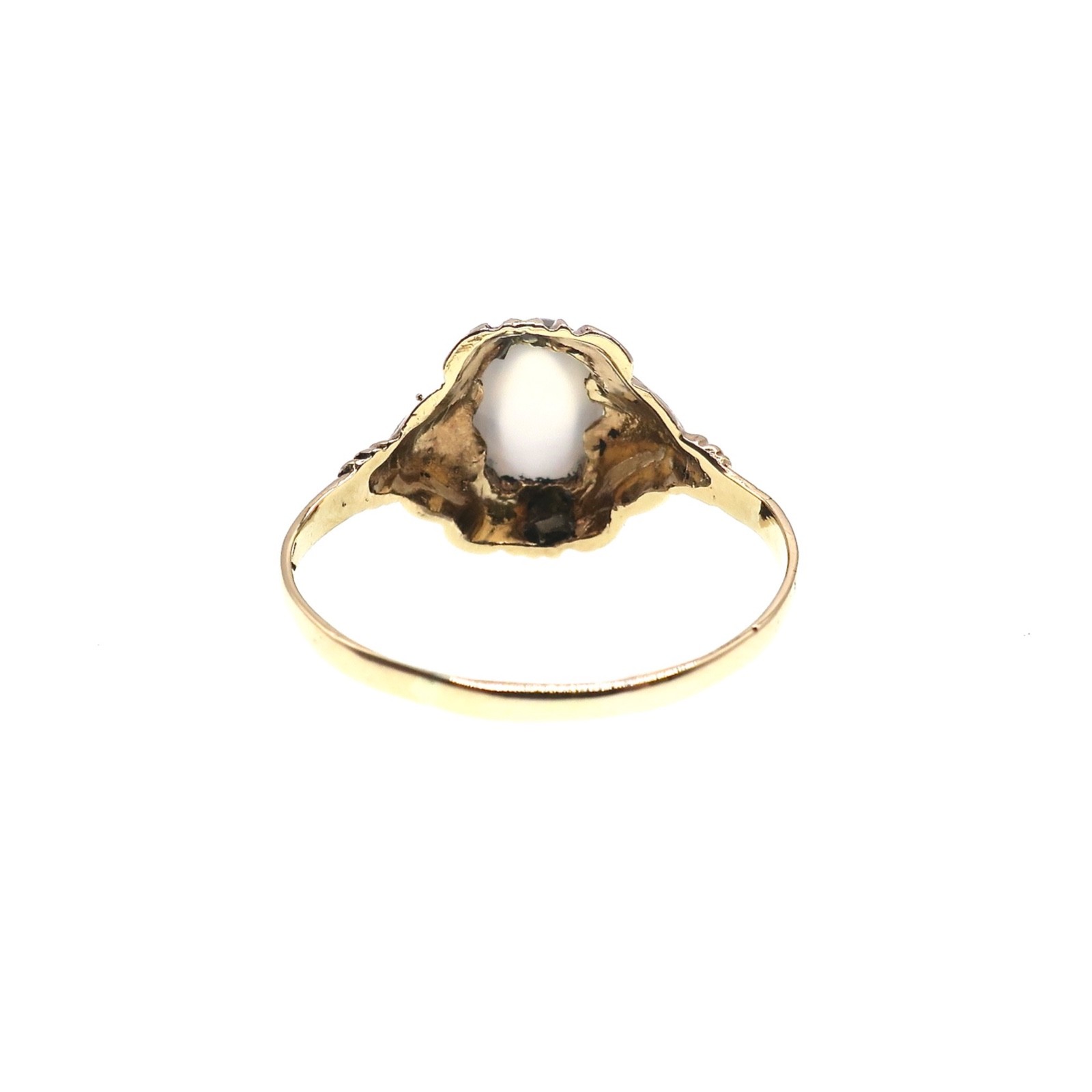 Vintage Victorian Style Oval Shape Moonstone Ring 10K Yellow Gold Size 7.5
