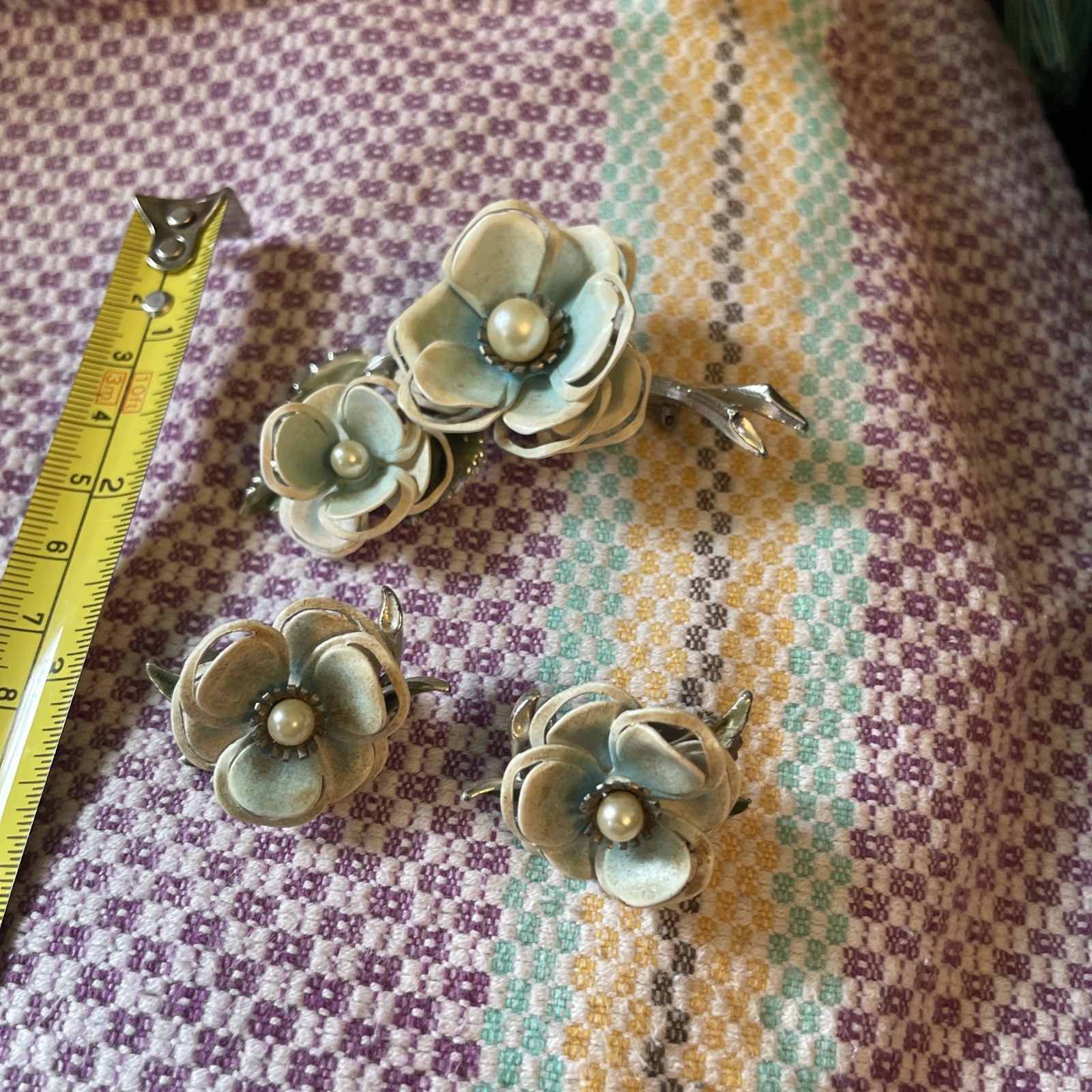 Vintage 3D Flower Brooch & Matching Earrings