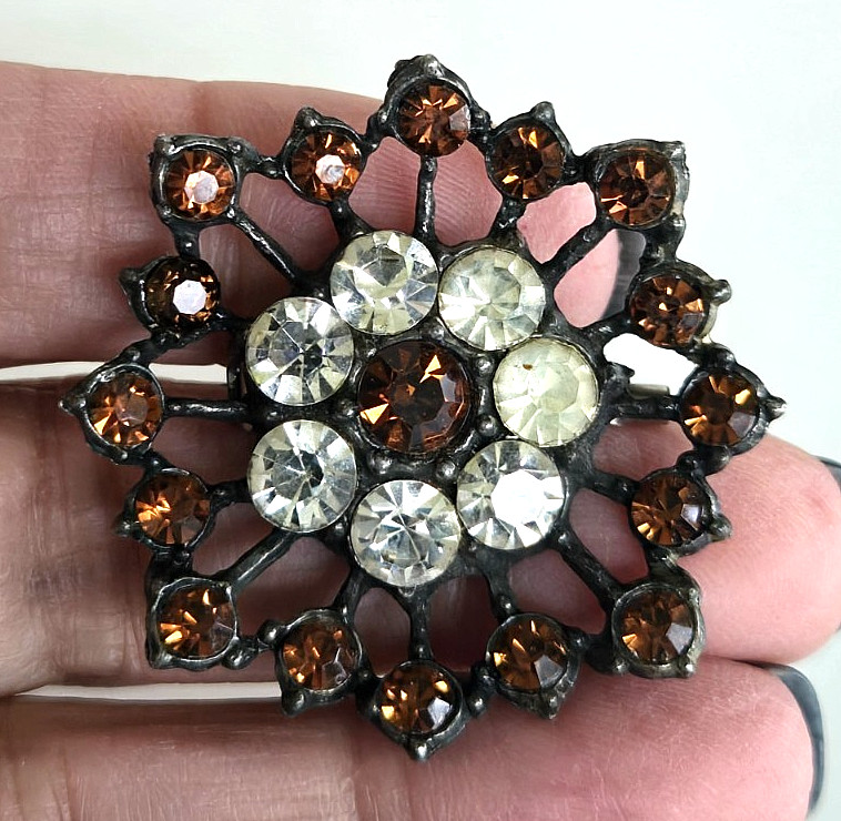 Vintage Brown with Clear Rhinestone Starburst Flower Pewter Pin 1-5/8″