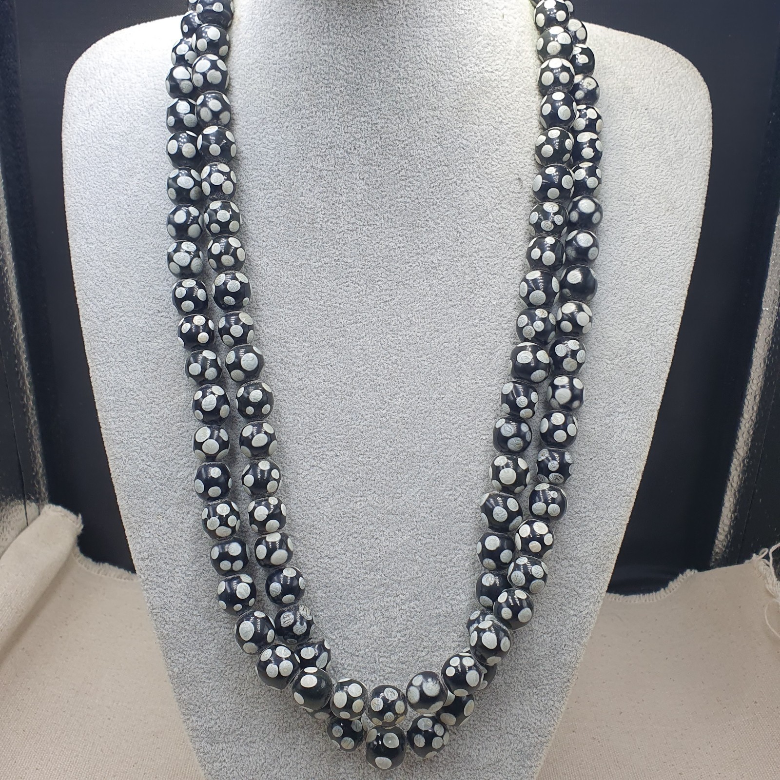 Authentic Vintage African Glass Beads Necklace Skunk Bead Design