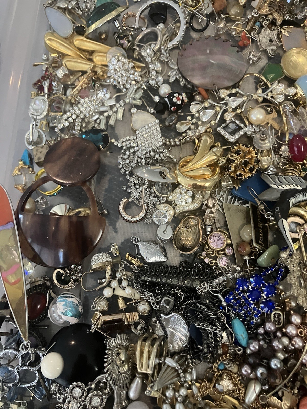 Vintage Lot Single Earrings Pierced Wires Posts Craft 3.12 Lbs
