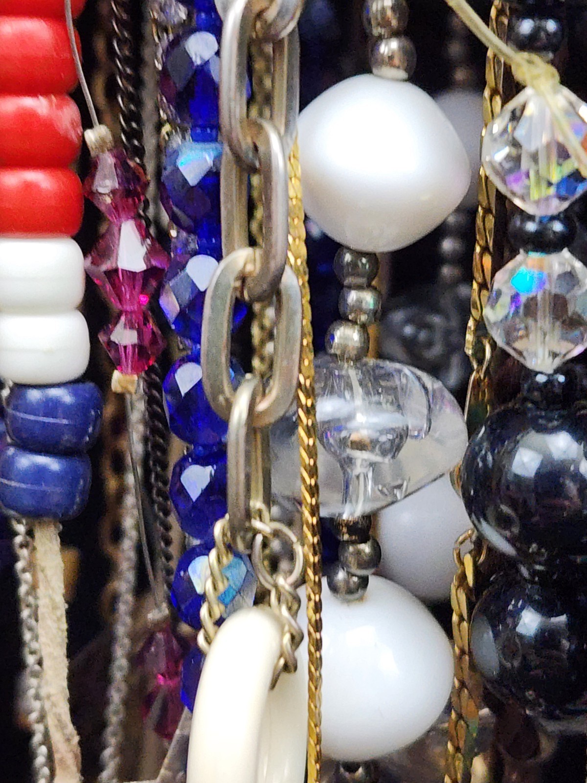 Estate Vintage Costume Jewelry Large Lot 6 LBS Over 100 Necklaces Retro