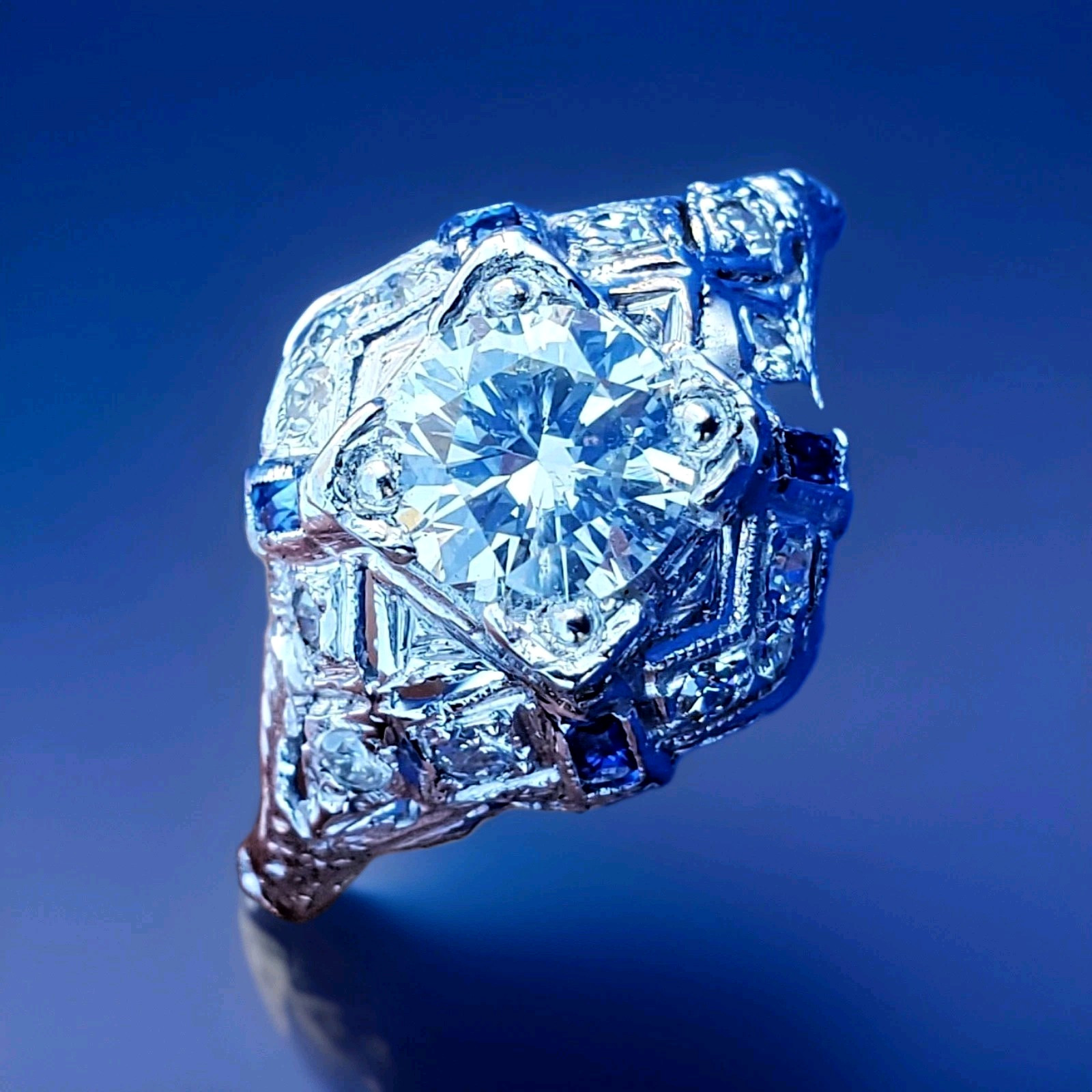 Original EARTH MINED DIAMOND Deco Engagement Ring 1 ct Vintage PLATINUM Sapphire