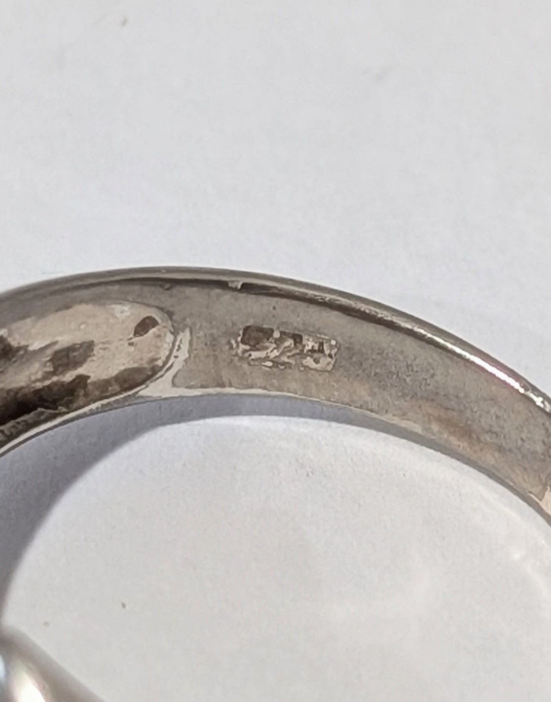 Vintage 925 Sterling Silver Wavy Pattern Size 7.75 Ring Signed NF 3.3 Grams