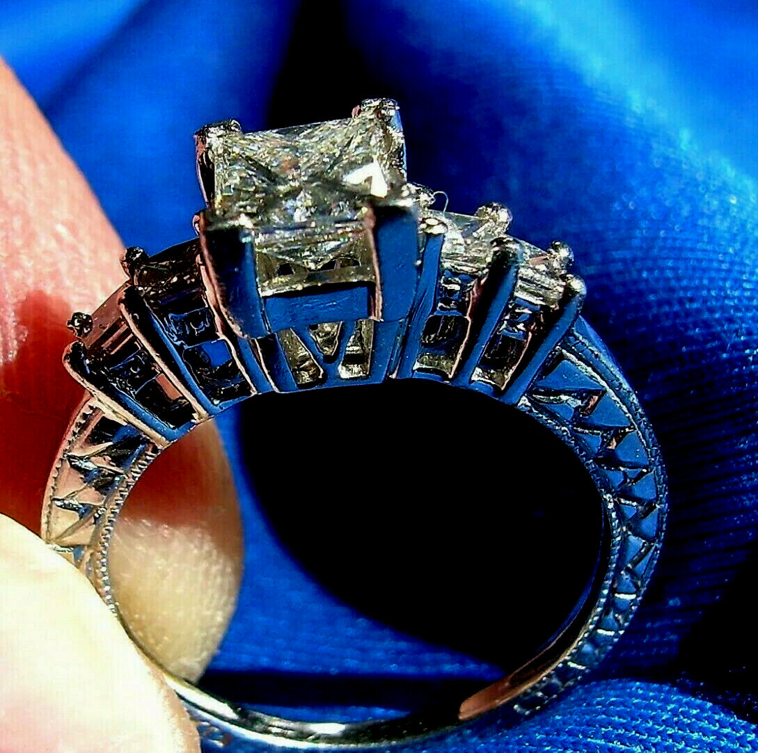 Original EARTH MINED DIAMOND Princess Engagement Ring 1 carat PLATINUM Solitaire