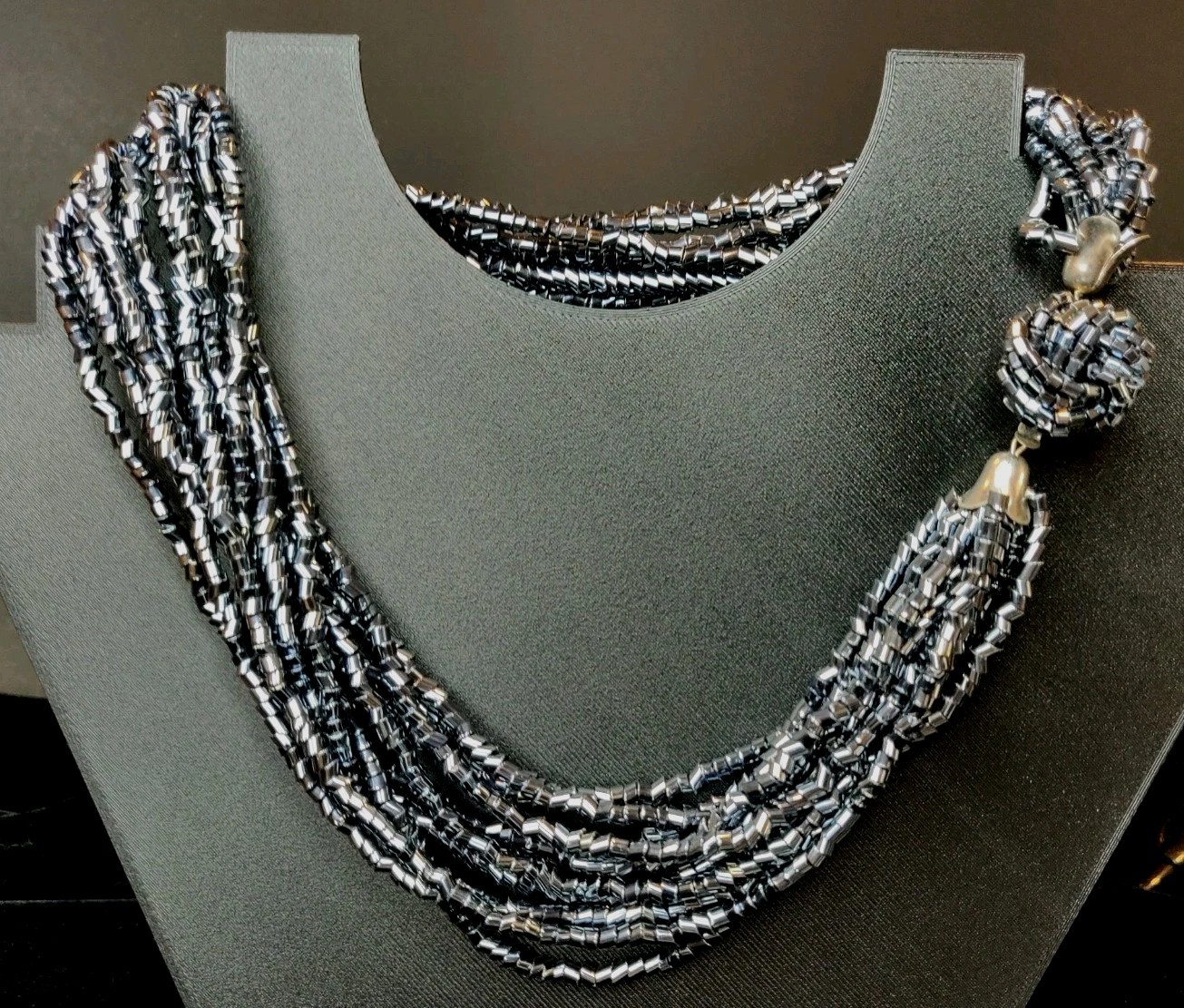Black Czech Glass 12 Strand 1950’s Necklace Statement Push In Clasp VTG 15″