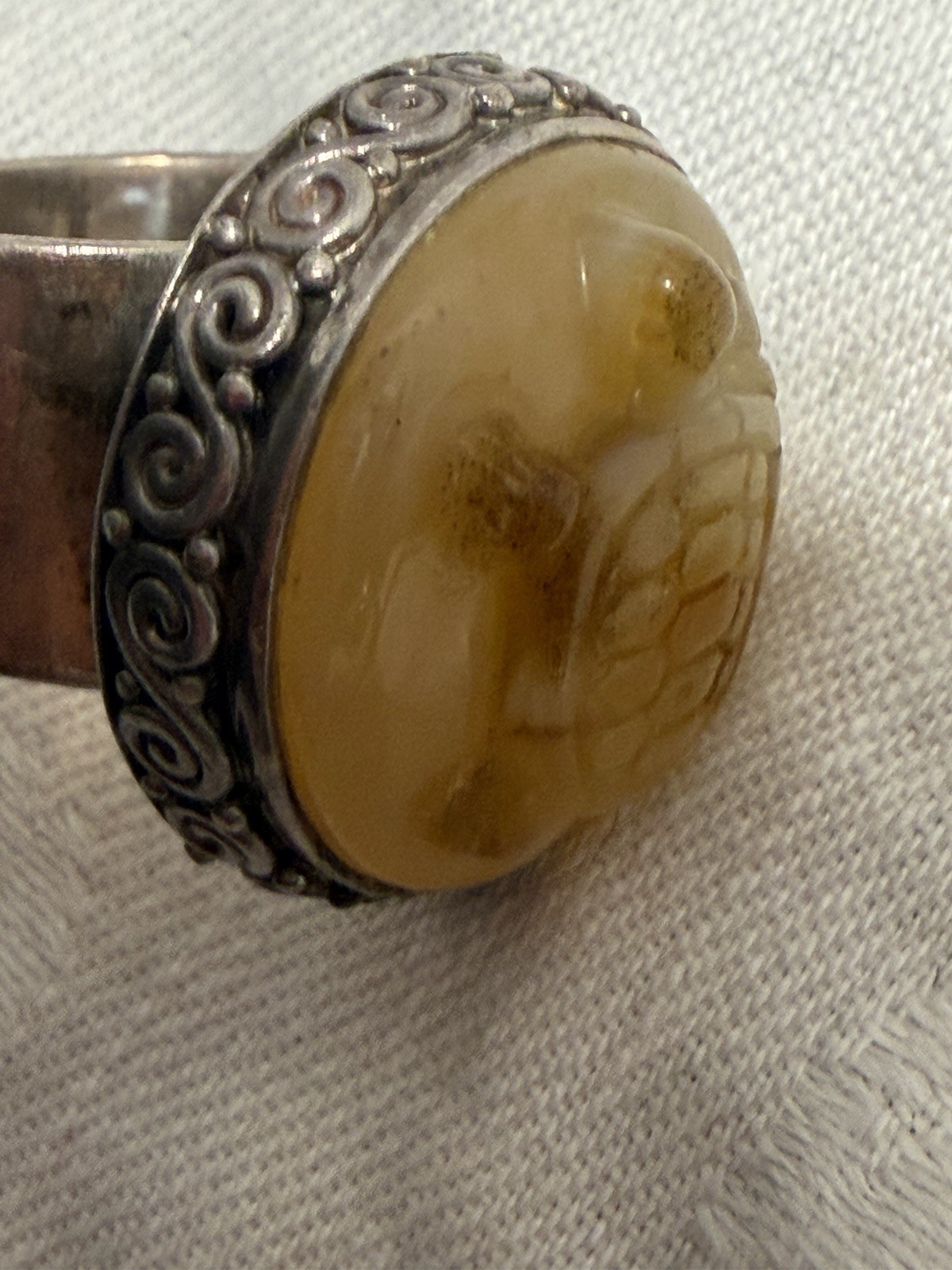 Retired Sajen Amber Agate turtle Carved 8.5 Size Silver 925 Ring