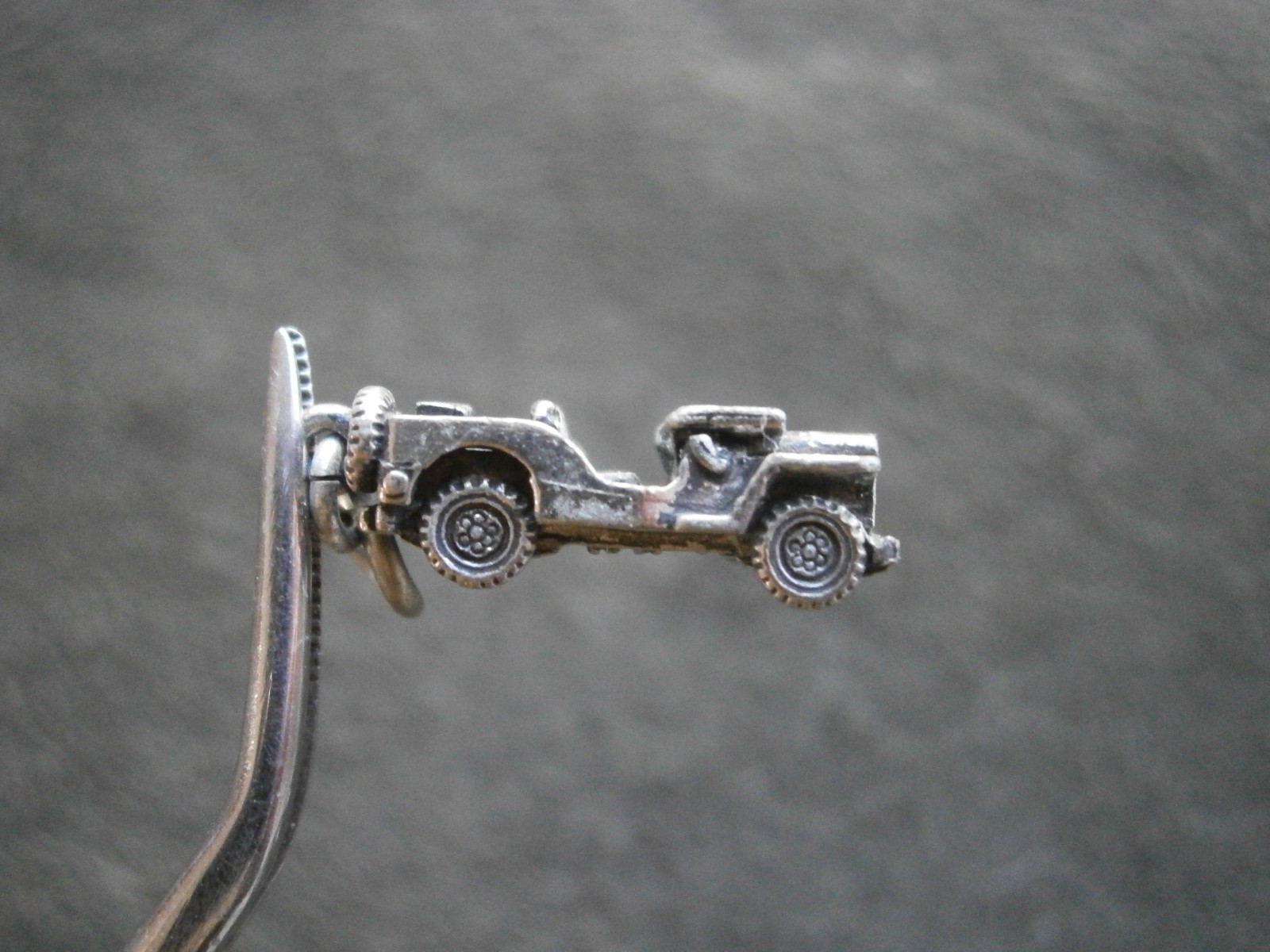 Crest Craft WWII Willys Jeep Vintage Silvertone Charm Pendant 3.1g