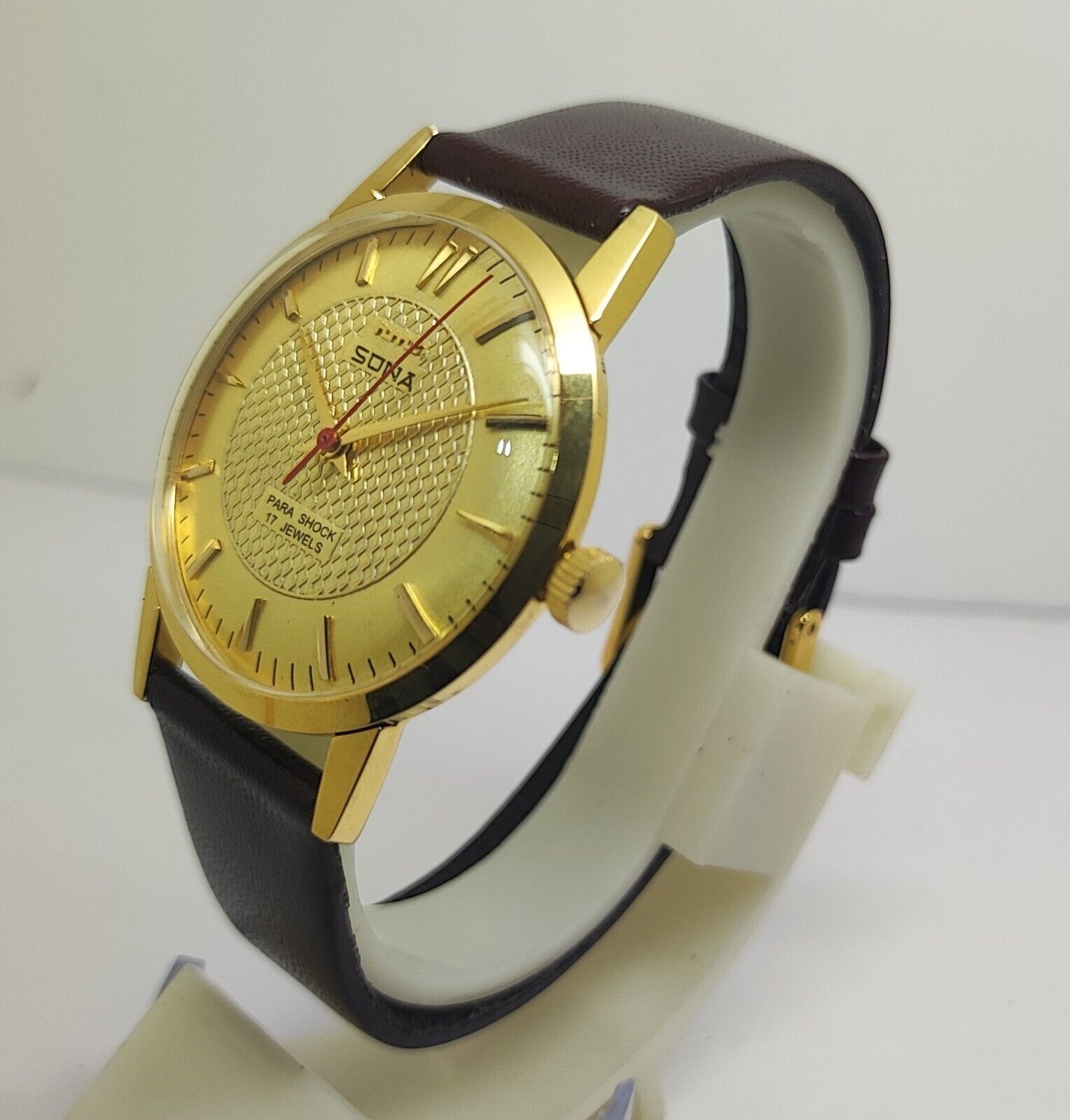 HMT Sona Gold Dial 17 Jewels Para Shock Mechanical hand winding Watch Vintage