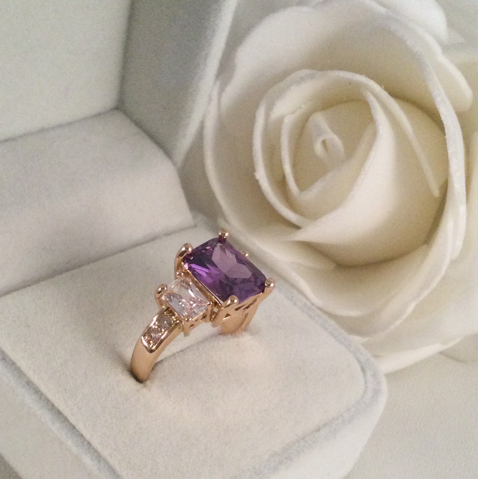 Vintage Jewellery Gold Ring Amethyst White Sapphires Antique Deco Jewelry sz 7