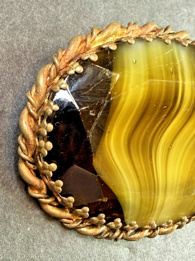 Signed WEST GERMANY Art Glass GREEN SLAG GLASS CABOCHON PIN VTG
