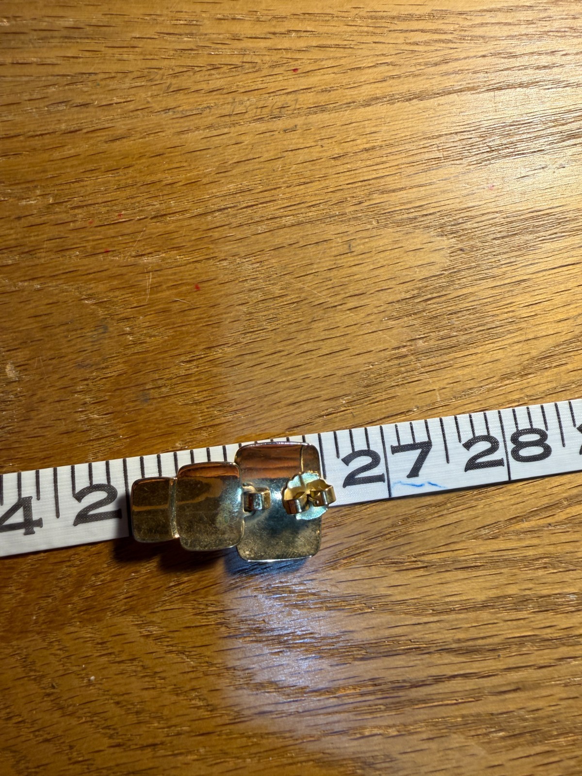 Vintage AVON Croco Earrings Pierced Gold Tone J166