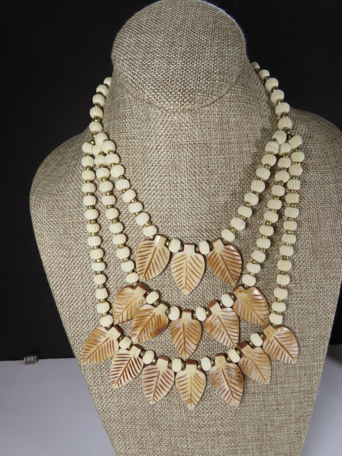 Vintage Necklace African Ethnic Native Tribal Beaded Carved Leaves Layered C4103