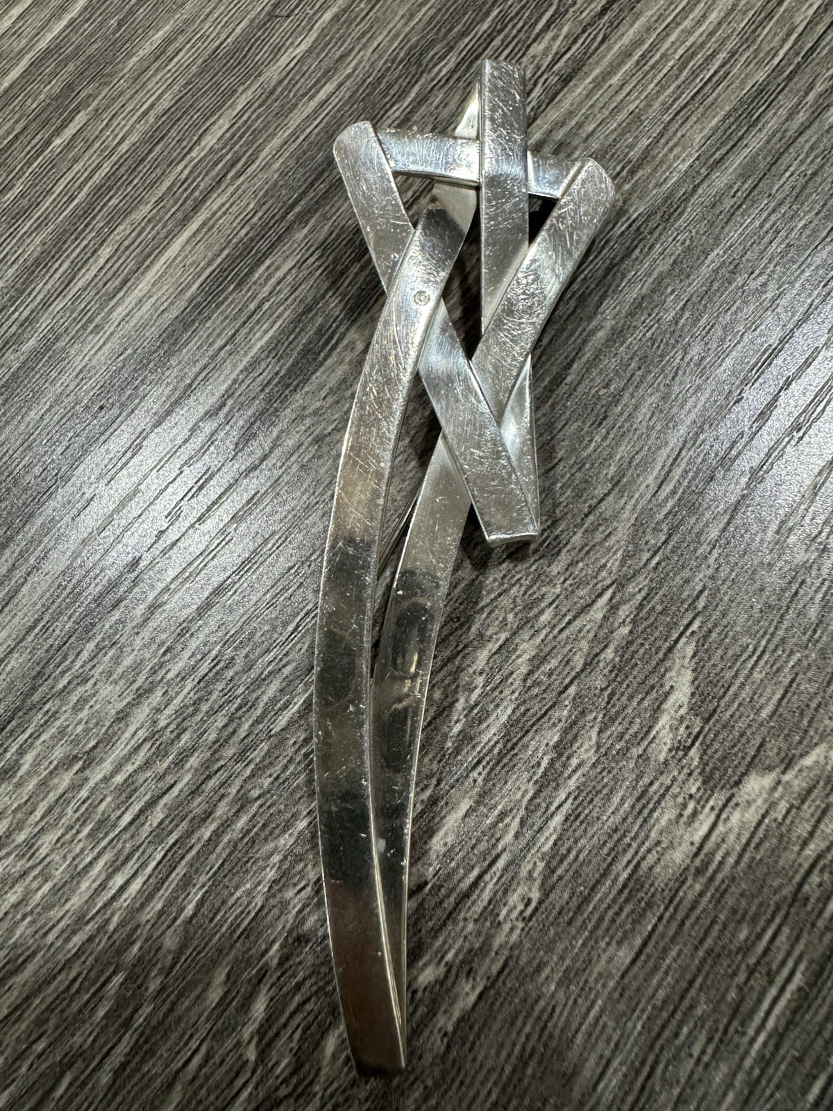 VINTAGE STERLING SILVER MODERNIST LARGE STAR BROOCH AND PEDANT