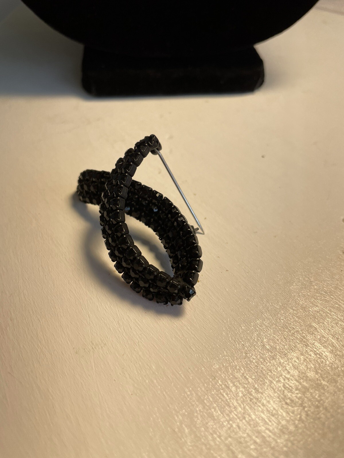 vintage brooch And earrings. Black stones handset. None missing