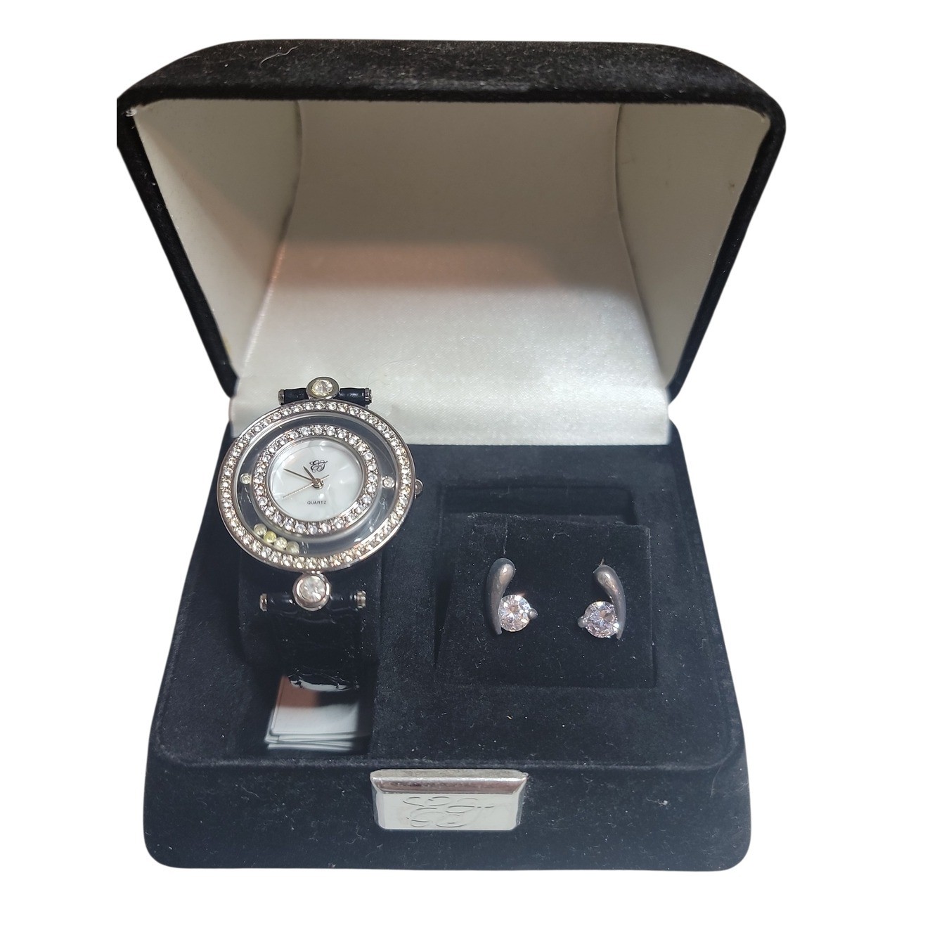 Vintage Elizabeth Taylor White Diamonds Watch Earrings Set Box Papers Black